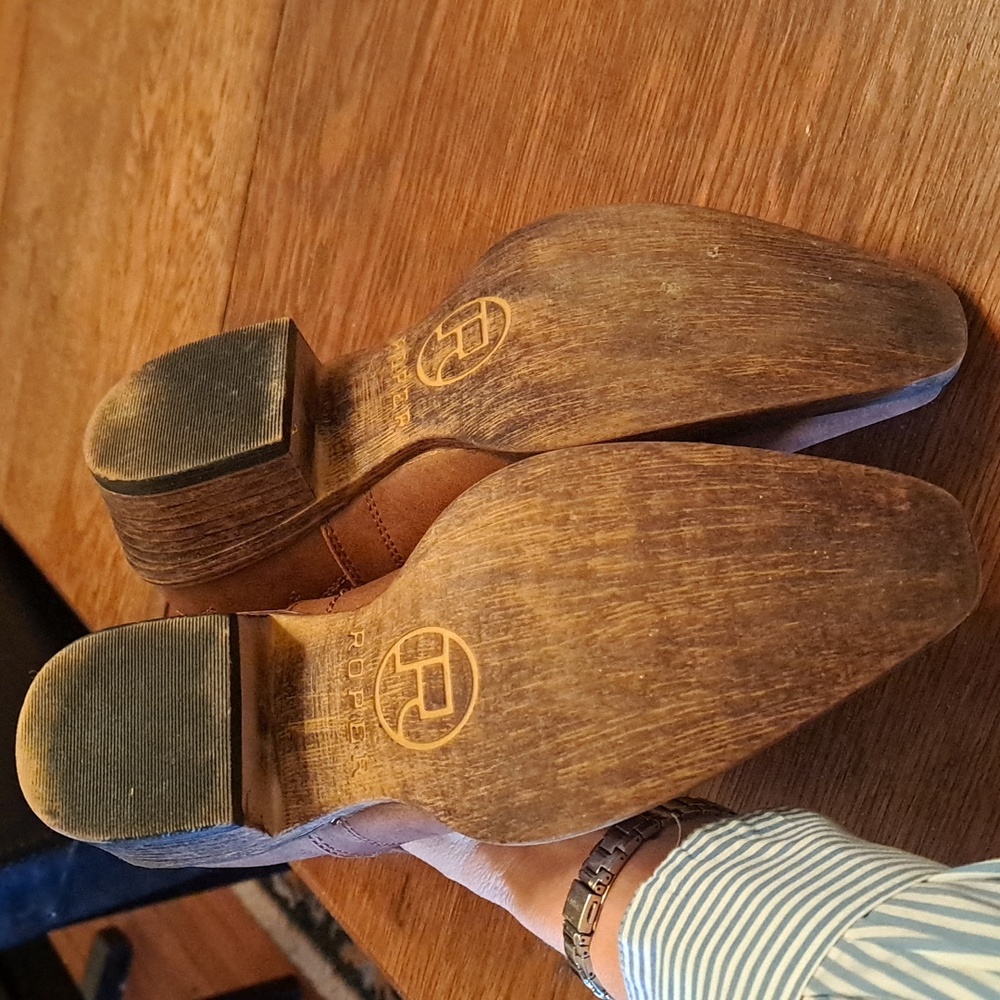 Roper Booties - Picture 2 of 3